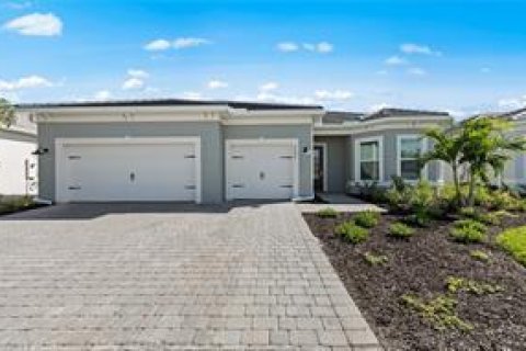 House in Punta Gorda, Florida 3 bedrooms, 216 sq.m. № 2182375