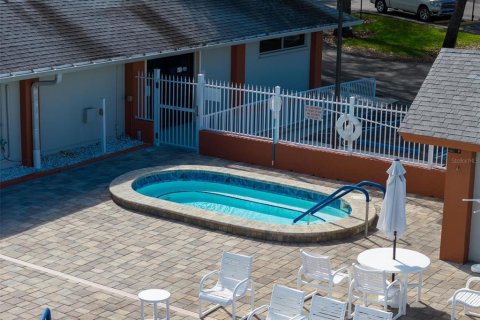 Casa en venta en Port Richey, Florida, 2 dormitorios, 100.33 m2 № 1909630 - foto 20
