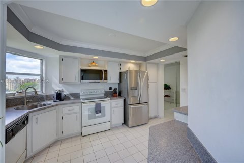 Купить кондоминиум в Лейк-Уорт, Флорида 2 спальни, 103.49м2, № 1968033 - фото 16