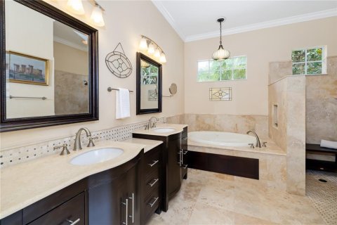 Villa ou maison à vendre à Bradenton, Floride: 5 chambres, 339.93 m2 № 2207866 - photo 28