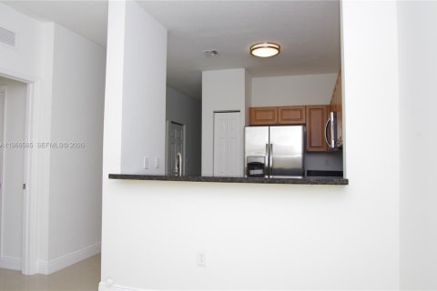 Condominio en alquiler en Homestead, Florida, 3 dormitorios, 98.48 m2 № 2028237 - foto 9
