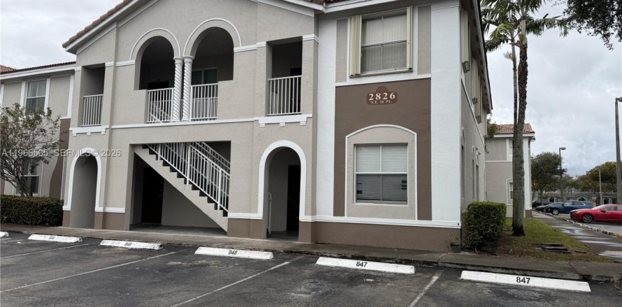 Condominio en Homestead, Florida, 3 dormitorios  № 2028237