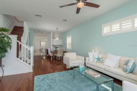 Townhouse in Clearwater, Florida 3 bedrooms, 310.29 sq.m. № 1782922 - photo 21