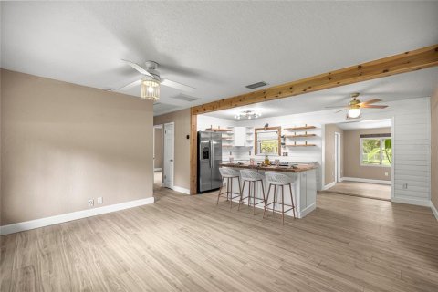 Casa en venta en Crystal River, Florida, 3 dormitorios, 131.36 m2 № 1906291 - foto 6