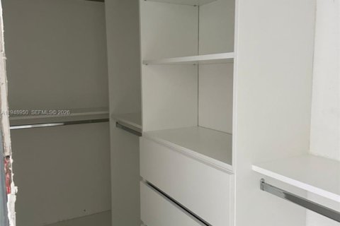 Купить таунхаус в Майами, Флорида 3 спальни, 134.89м2, № 2006728 - фото 18