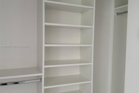 Купить таунхаус в Майами, Флорида 3 спальни, 134.89м2, № 2006728 - фото 19