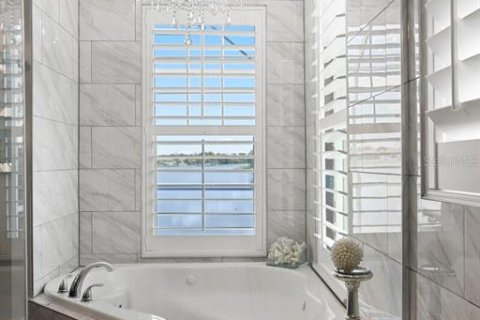 Villa ou maison à vendre à Apollo Beach, Floride: 4 chambres, 301.84 m2 № 2345466 - photo 19