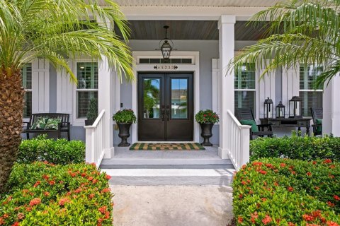 Villa ou maison à vendre à Apollo Beach, Floride: 4 chambres, 301.84 m2 № 2345466 - photo 2
