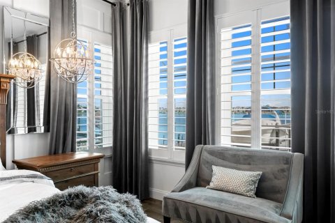 Villa ou maison à vendre à Apollo Beach, Floride: 4 chambres, 301.84 m2 № 2345466 - photo 16