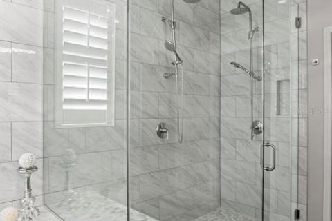 Villa ou maison à vendre à Apollo Beach, Floride: 4 chambres, 301.84 m2 № 2345466 - photo 18