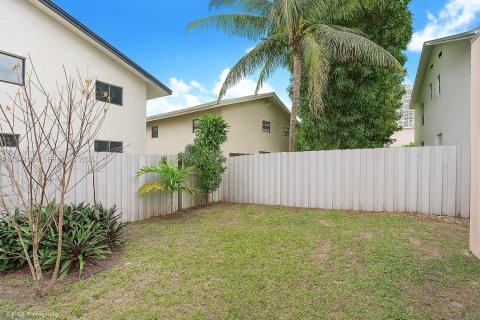 Propiedad comercial en venta en Miami, Florida, 200.67 m2 № 2001467 - foto 8