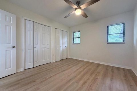 Villa ou maison à louer à Ocala, Floride: 2 chambres, 97.83 m2 № 2106920 - photo 13