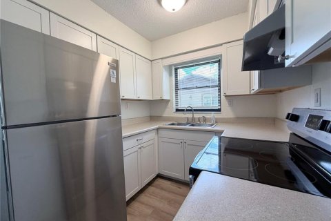 Villa ou maison à louer à Ocala, Floride: 2 chambres, 97.83 m2 № 2106920 - photo 12