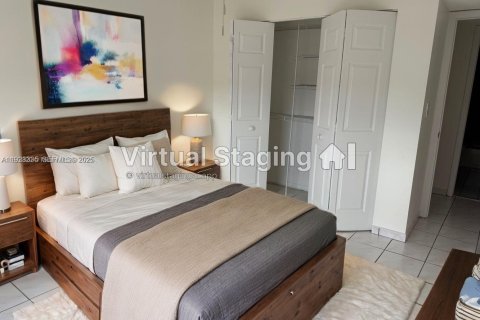 Купить кондоминиум в Майами, Флорида 2 спальни, 94.76м2, № 1982196 - фото 12