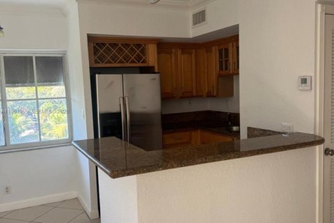 Copropriété à louer à Fort Lauderdale, Floride: 1 chambre, 42.64 m2 № 2080161 - photo 2