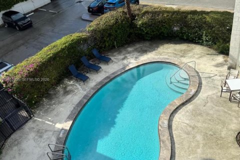 Copropriété à louer à Fort Lauderdale, Floride: 1 chambre, 42.64 m2 № 2080161 - photo 10