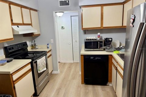 Condominio en alquiler en Orlando, Florida, 3 dormitorios, 132.48 m2 № 1913795 - foto 6