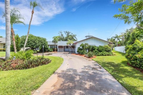Villa ou maison à vendre à Sarasota, Floride: 3 chambres, 199.37 m2 № 1915509 - photo 5