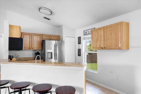 House in Deltona, Florida 3 bedrooms, 112.6 sq.m. № 1847439 - photo 10