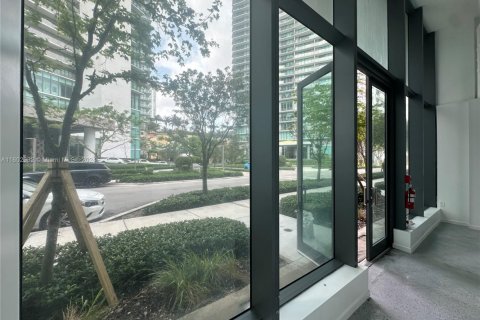 Magasin à Miami, Floride № 1222657