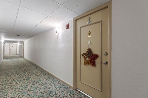 Condo in Clearwater, Florida, 2 bedrooms  № 1640652 - photo 2