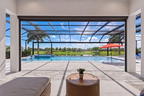 Villa ou maison à vendre à Lakewood Ranch, Floride: 4 chambres, 334.36 m2 № 2408060 - photo 27