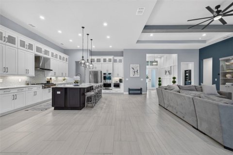 Villa ou maison à vendre à Lakewood Ranch, Floride: 4 chambres, 334.36 m2 № 2408060 - photo 19