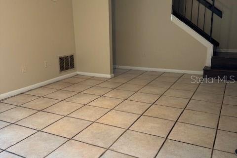 Touwnhouse à louer à Tampa, Floride: 3 chambres, 120.4 m2 № 2432616 - photo 3