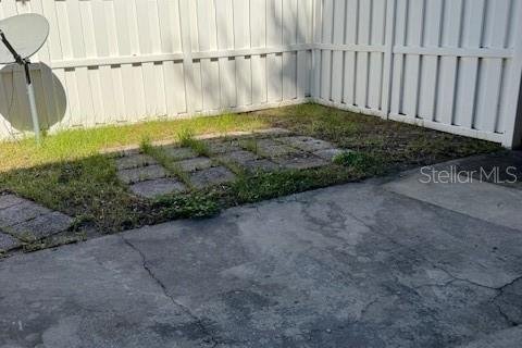 Touwnhouse à louer à Tampa, Floride: 3 chambres, 120.4 m2 № 2432616 - photo 16