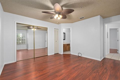 Condo in Casselberry, Florida, 3 bedrooms  № 2393850 - photo 14