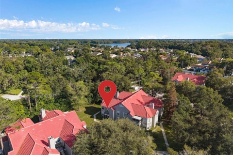 Condo in Casselberry, Florida, 3 bedrooms  № 2393850 - photo 21