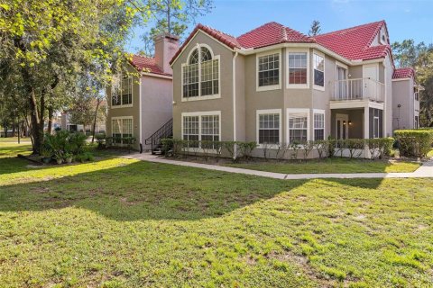 Condo in Casselberry, Florida, 3 bedrooms  № 2393850 - photo 2