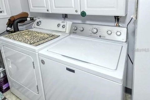 Villa ou maison à louer à Sarasota, Floride: 2 chambres, 137.5 m2 № 1590228 - photo 6