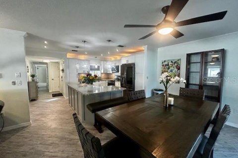 Villa ou maison à louer à Sarasota, Floride: 2 chambres, 137.5 m2 № 1590228 - photo 24