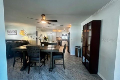 Villa ou maison à louer à Sarasota, Floride: 2 chambres, 137.5 m2 № 1590228 - photo 21