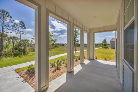 House in Venice, Florida 4 bedrooms, 180.69 sq.m. № 1656834 - photo 8