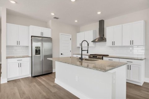 House in Venice, Florida 4 bedrooms, 180.69 sq.m. № 1656834 - photo 14