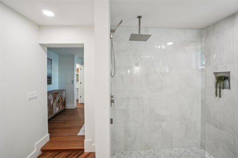 House in Tampa, Florida 3 bedrooms, 129.69 sq.m. № 2099609 - photo 22