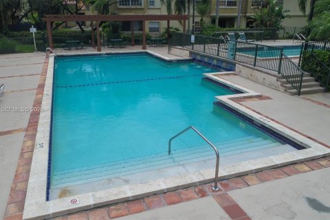 Copropriété à vendre à Hialeah, Floride: 1 chambre, 72.65 m2 № 2000074 - photo 23