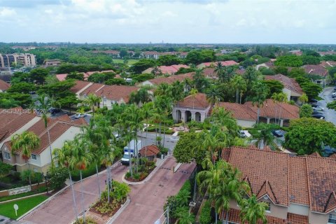 Copropriété à vendre à Hialeah, Floride: 1 chambre, 72.65 m2 № 2000074 - photo 26