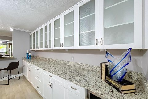 Casa en venta en Tampa, Florida, 4 dormitorios, 224.92 m2 № 1870488 - foto 30