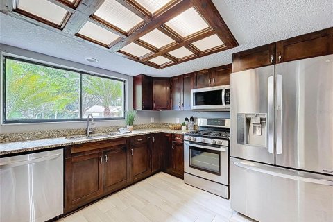 Casa en venta en Tampa, Florida, 4 dormitorios, 224.92 m2 № 1870488 - foto 23