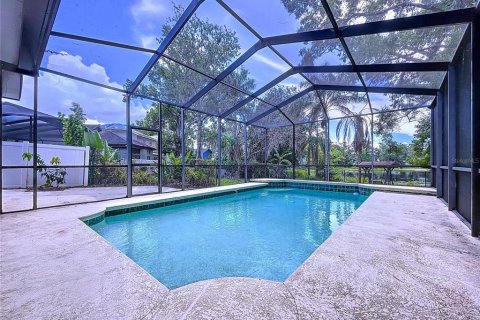 Casa en venta en Tampa, Florida, 4 dormitorios, 224.92 m2 № 1870488 - foto 7