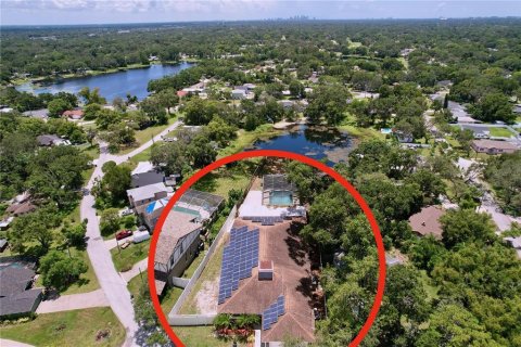 Casa en venta en Tampa, Florida, 4 dormitorios, 224.92 m2 № 1870488 - foto 10