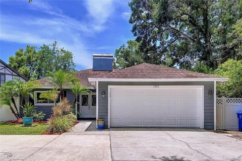 Casa en venta en Tampa, Florida, 4 dormitorios, 224.92 m2 № 1870488 - foto 1