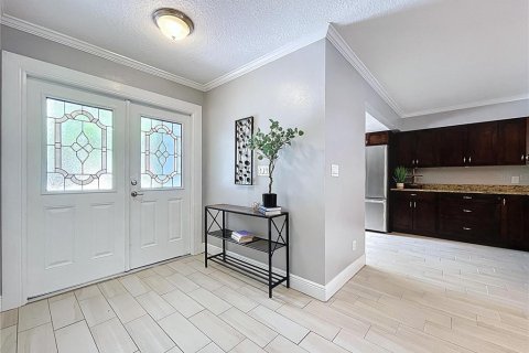 Casa en venta en Tampa, Florida, 4 dormitorios, 224.92 m2 № 1870488 - foto 16