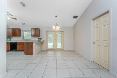 House in Englewood, Florida 3 bedrooms, 119.19 sq.m. № 1910127 - photo 19