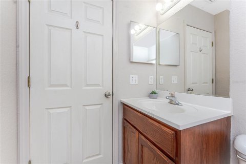 House in Englewood, Florida 3 bedrooms, 119.19 sq.m. № 1910127 - photo 30