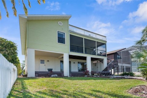 Villa ou maison à louer à New Port Richey, Floride: 4 chambres, 213.12 m2 № 1768981 - photo 29