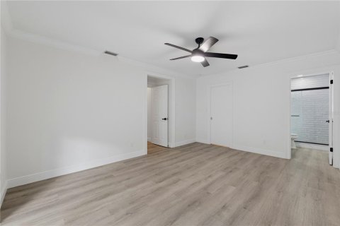 Casa en venta en Saint Petersburg, Florida, 3 dormitorios, 139.35 m2 № 2324253 - foto 19